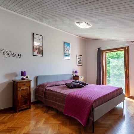 Torricella  Maxi Paradiso - Guest House A Due Passi Dal Lago Trasimeno מראה חיצוני תמונה