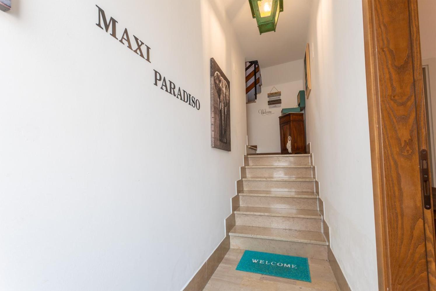 Torricella  Maxi Paradiso - Guest House A Due Passi Dal Lago Trasimeno מראה חיצוני תמונה