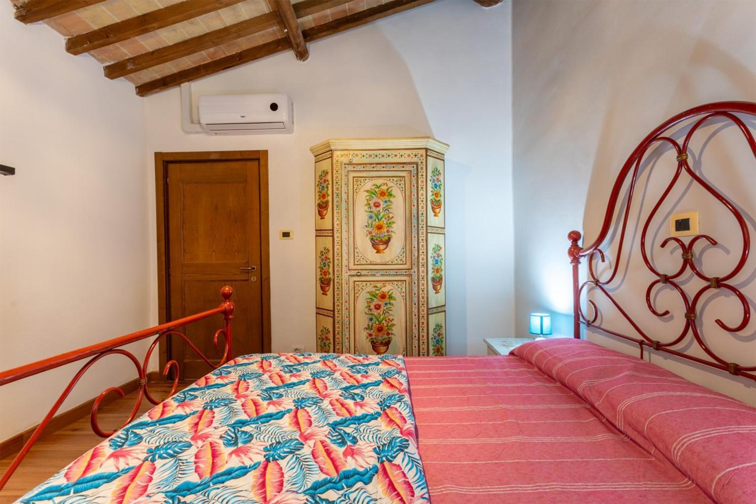 Torricella  Maxi Paradiso - Guest House A Due Passi Dal Lago Trasimeno מראה חיצוני תמונה